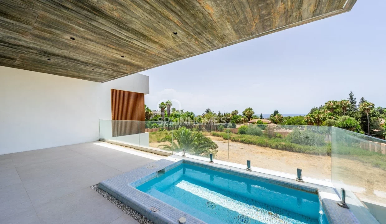 agp-0634-eco-friendly-sea-view-house-with-private-pool-in-marbella-sh-5
