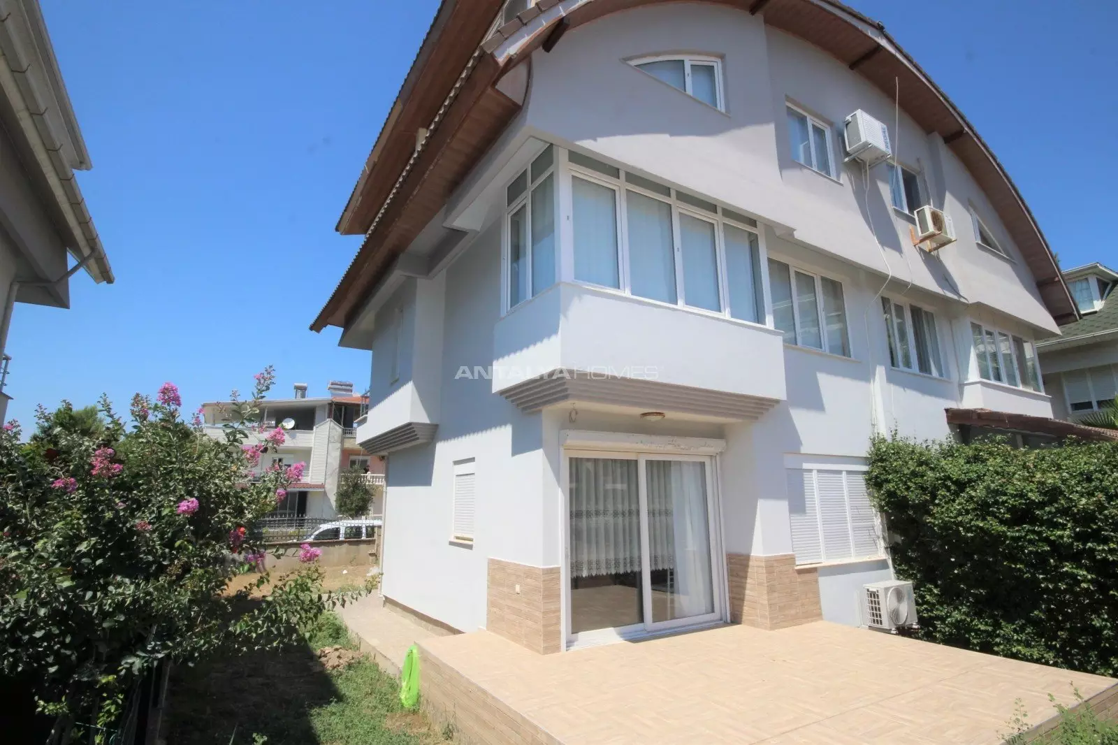 Villa in Belek Within Walking Distance of the Unique Beaches