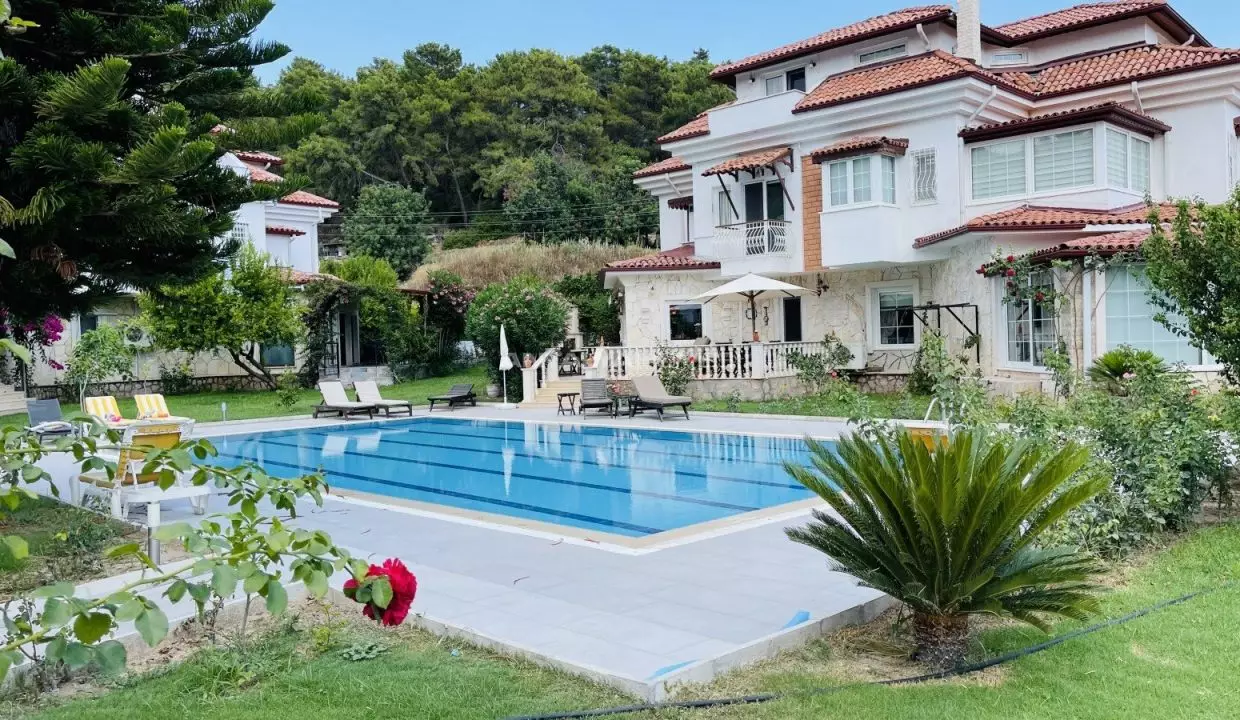 ayt-2236-fully-furnished-kemer-home-in-a-complex-close-to-the-beach-ah