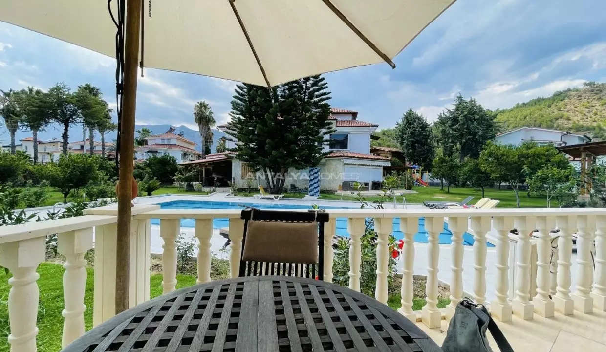 ayt-2236-fully-furnished-kemer-home-in-a-complex-close-to-the-beach-ah-14