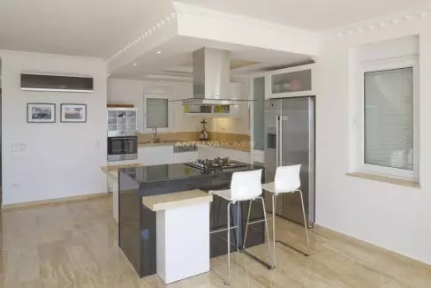 ayt-2250-alanyada-muhtesem-deniz-manzarali-satilik-villa-ah-4 (1)