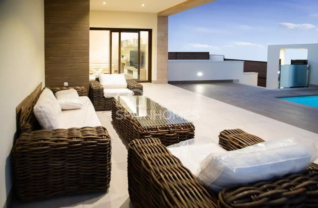 alc-0264-detached-villas-with-contemporary-design-in-benijofar-alicante-sh-14