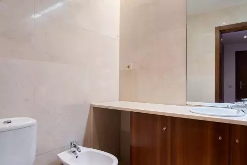 05M (1)