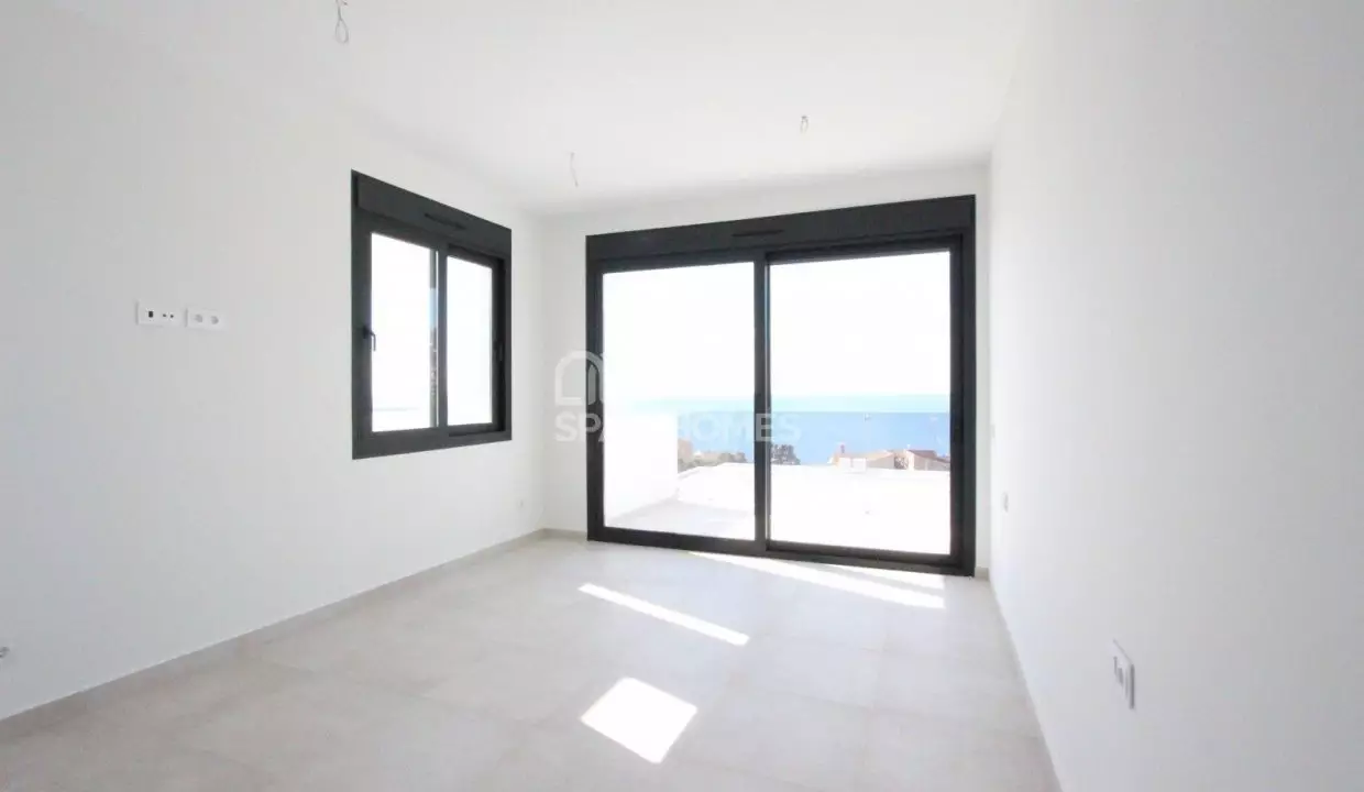 alc-0341-luxury-houses-with-unique-sea-view-in-calpe-costa-blanca-sh-15 (1)