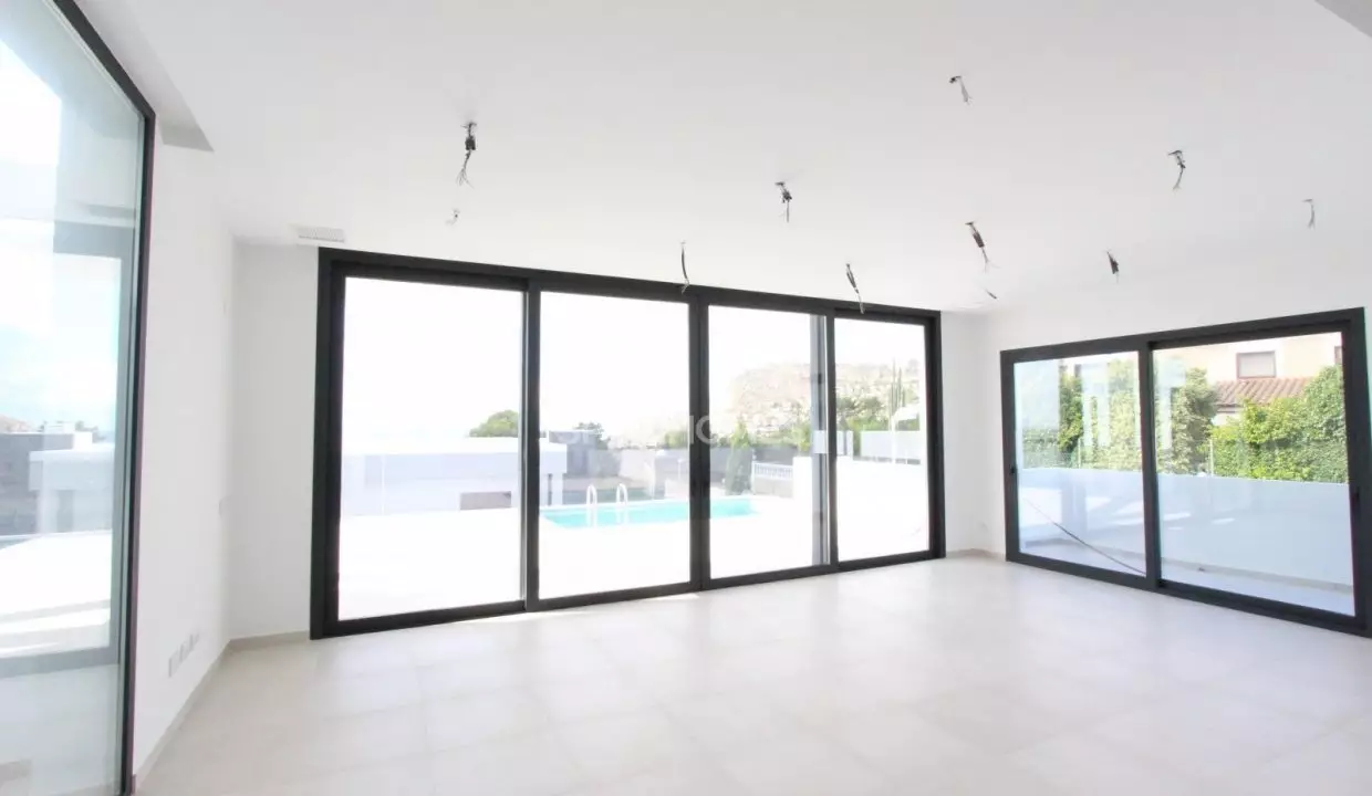 alc-0341-luxury-houses-with-unique-sea-view-in-calpe-costa-blanca-sh-7 (1)