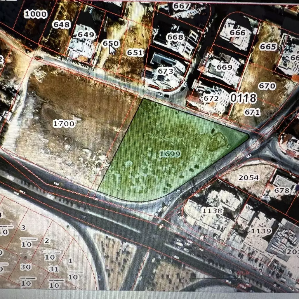 Commercial Land Plot