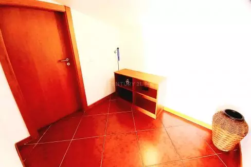 17_030b9f6b-b9b8-4c17-9303-3ee00a8dab02