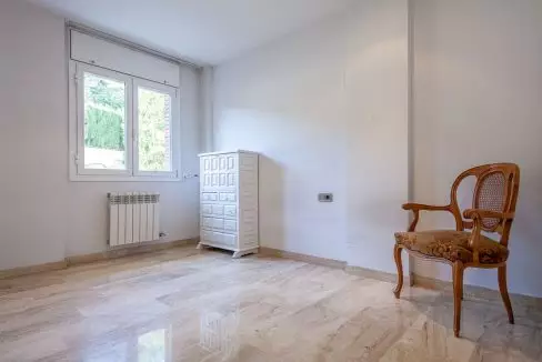 property photo (1)