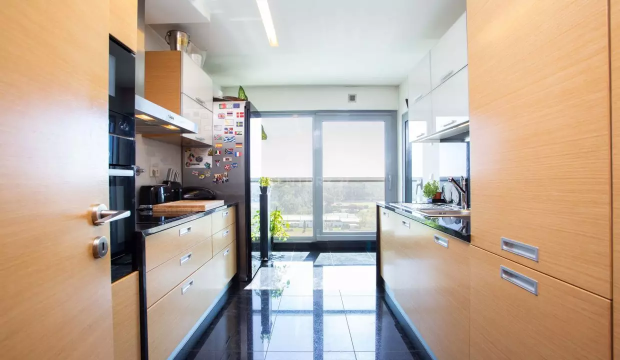 property photo fullscreen (1)