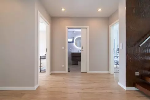 property photo fullscreen (10)