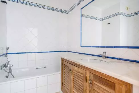property photo fullscreen (13)
