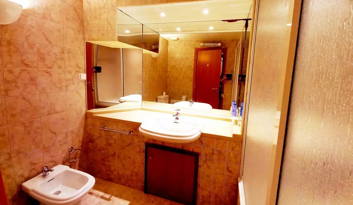 property photo fullscreen (14)