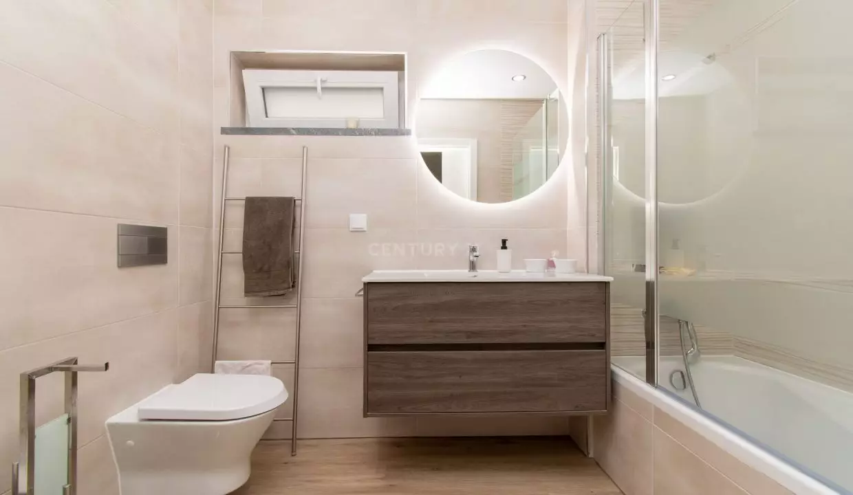 property photo fullscreen (19)