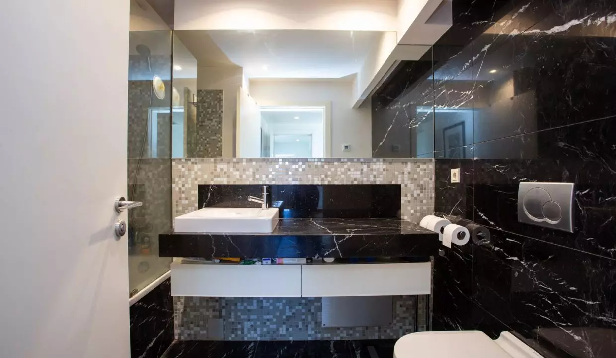 property photo fullscreen (22)