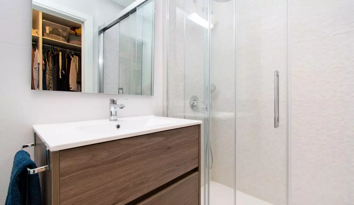 property photo fullscreen (22)