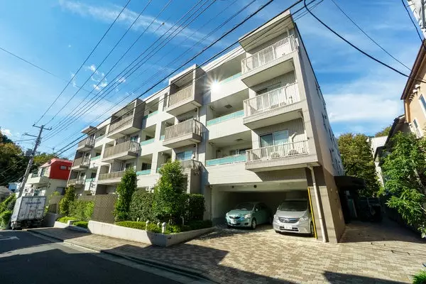 2 Rooms Apartment In Shinagawa, Tokyo