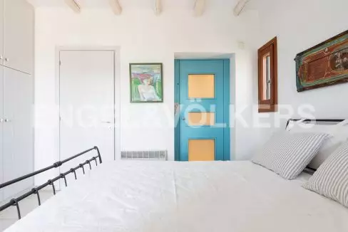House in Antiparos (4)