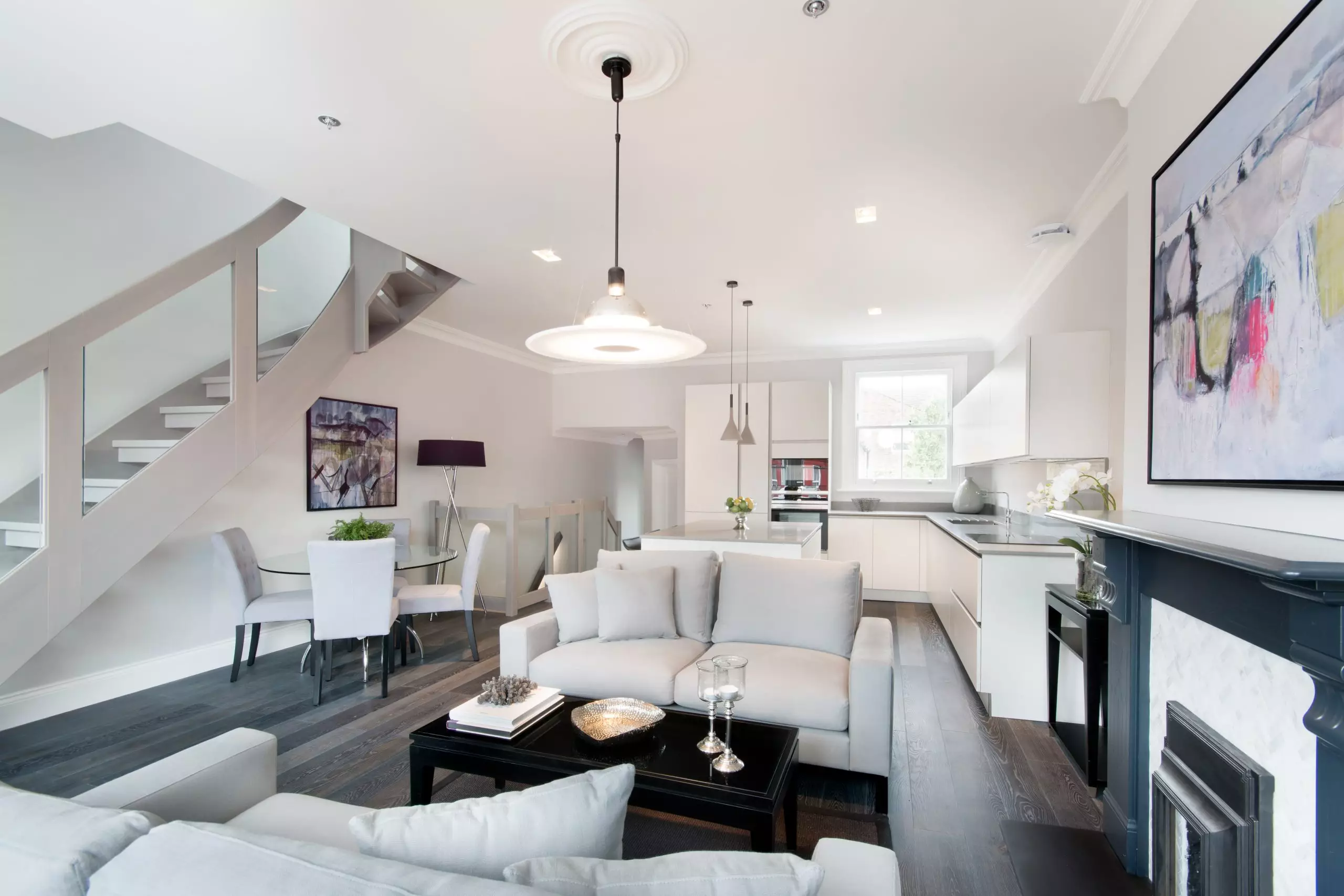 An Exceptional 3 bed Duplex Apartment