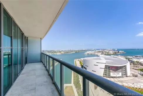 Listing Photo 11