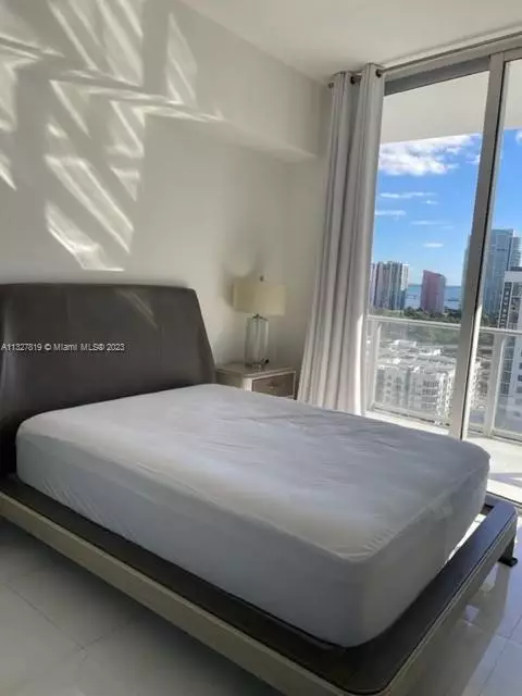Product Image (1)