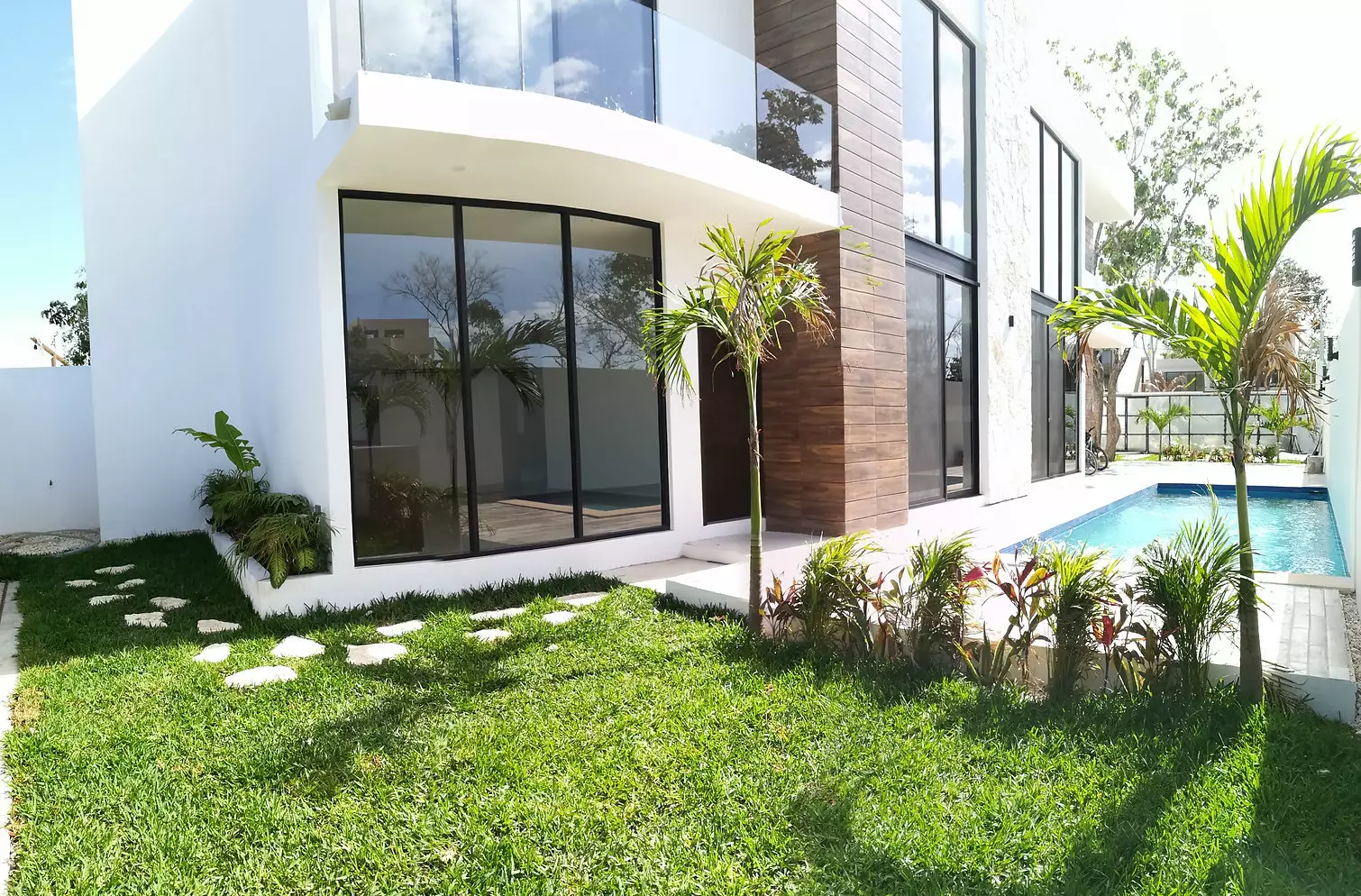 New Villa, region 15, Tulum. 200 sqm, 3 Bedrooms, Living, pool – MVV15