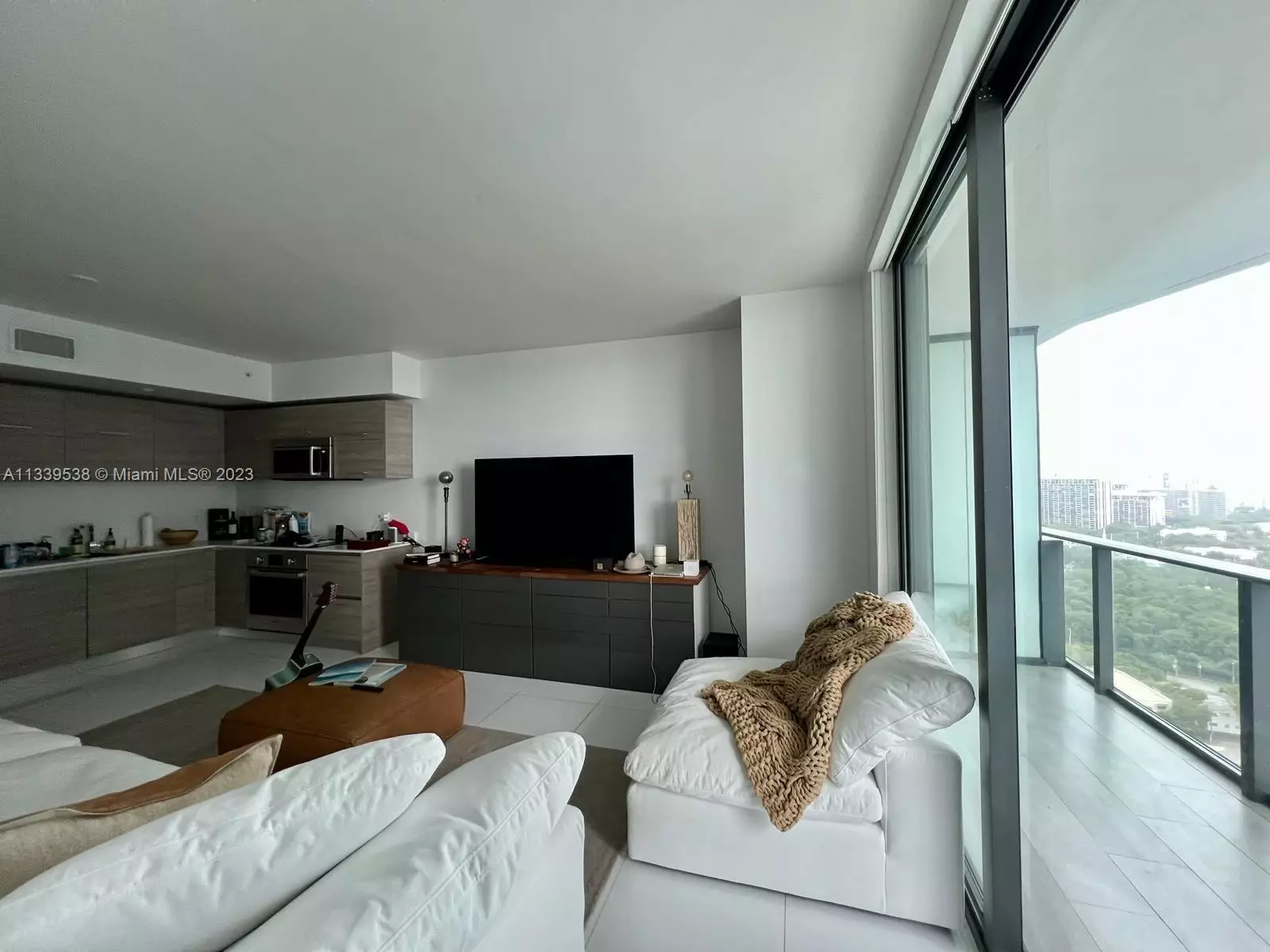 Beautiful Fully Furnished 1 Plus Den Unit At The Trendy