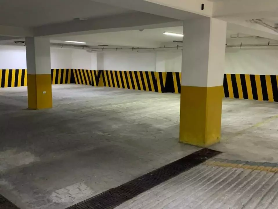 private underground parking