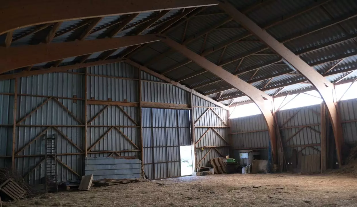 Interior Hangar 1