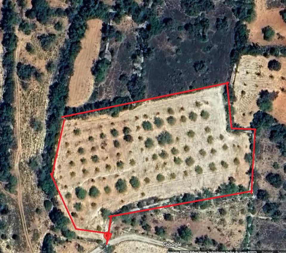 Off-grid Plot in Algarve