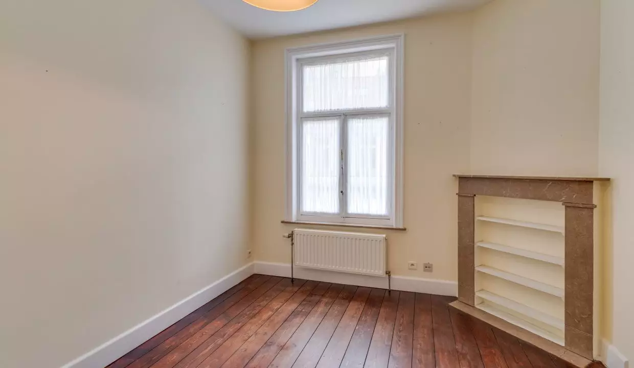 1 Room