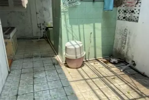 rumah_hasanudin_ngawi_1143