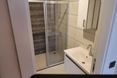 1000000360