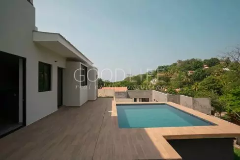 house-for-sale-in-atami-2-1024x683