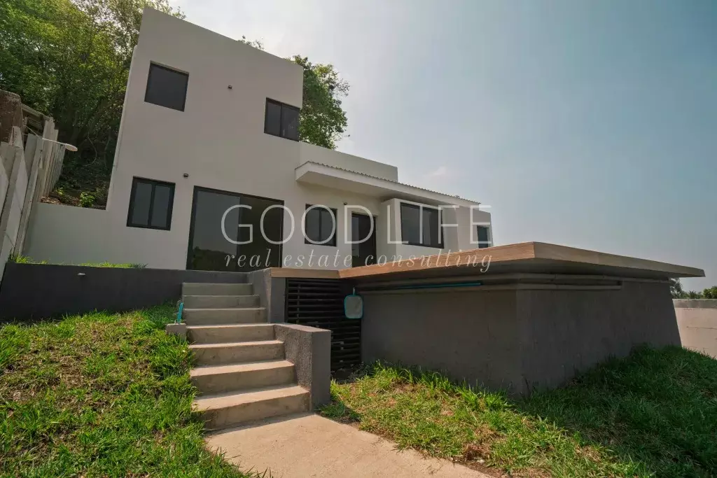 house-for-sale-in-atami-3-1024x683