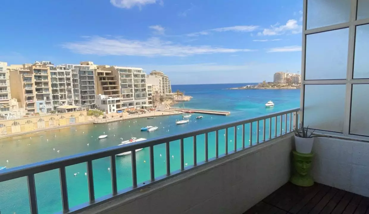 Malta-Seafront-SaintJulians-Seafront-Seaview-Apartment-1