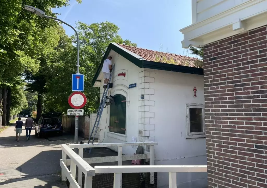 0B20FEB1-ECE6-4983-BC7D-5DE214905A8A_1_105_c