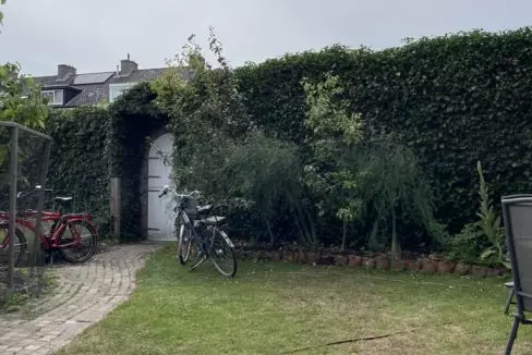 57F696D2-1C31-453D-8FB2-1C42B1EC64D5_1_105_c